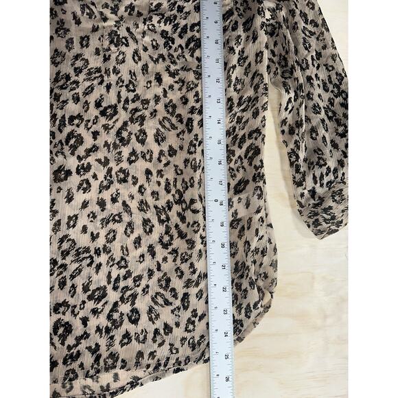 Maurices Women’s Leopard Print Sheer Blouse Size M Tan Black 3/4 Sleeve - Picture 8 of 9